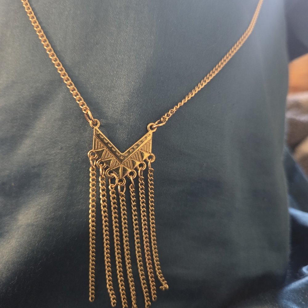Gold Tassel Fringe Pendant Necklace - Women Jewelry